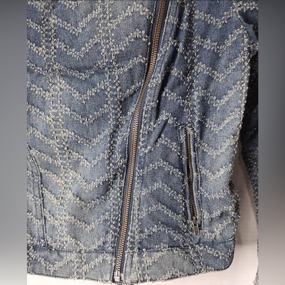 Free People Chevron Herringbone Punched Moto Jean Jacket Sz 4 Get Fall Readyđ! - Picture 5 of 13